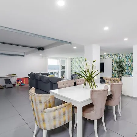 Prime House Lisbon Vila *